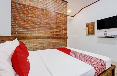 Central Yogyakarta Hotel | OYO 92201 Nayo Homestay Syariah