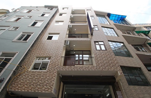 South West Hotel | OYO 9273 Surya Palace