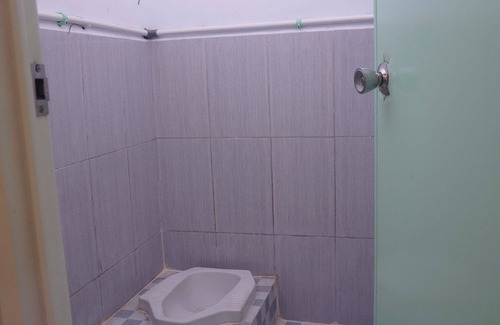Parepare Hotel | OYO 93731 Amas Syariah
