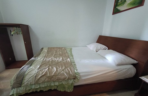 Java Hotel | OYO 93826 Cprc Inn Serpong