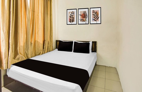 Panakkukang Hotel | OYO 94741 Wisma Makassar