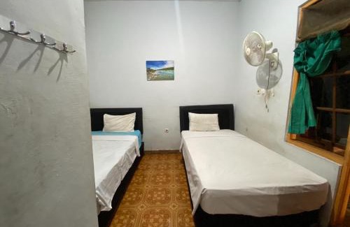 Semarapura Hotel | OYO 94783 Wakasih Homestay
