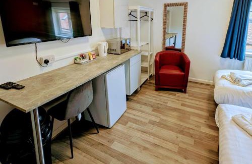 Hathern Hotel | OYO Aparthotel Hathern - Loughborough