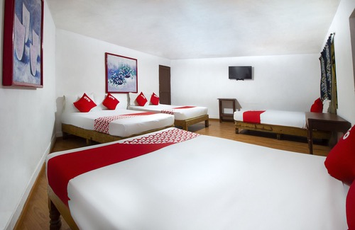 Guadalajara Municipality Hotel | OYO Hotel Brazil,Guadalajara,Estadio Jalisco