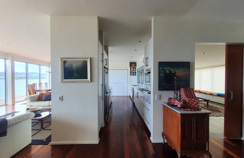 Sorell Council House | Oysterhouse - A premium luxury experience right by the water.