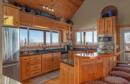 Jasper Cabin | Ozark Retreat with Mountain Views, Fire Pit, & Deck
