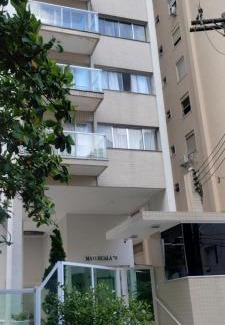 Pitangueiras Apartment | Pé na areia