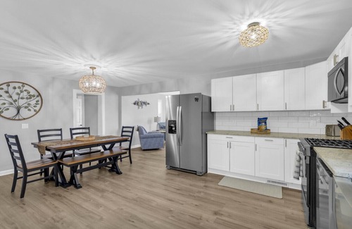 Port Austin House | P's Sip & Sand - DownTown Port Austin!