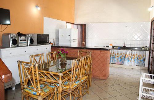 Peruibe House | P003 - Casa de 3 dormitórios com churrasqueira, apenas 150m da praia