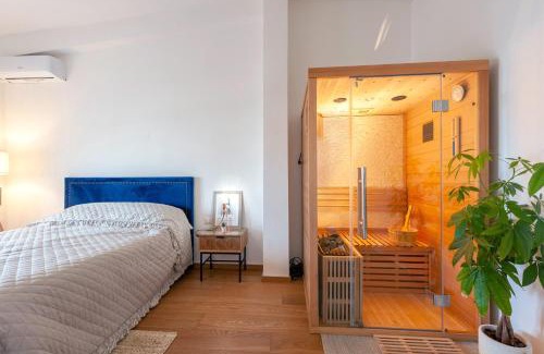 Brindisi Apartment | P4T Luxus Family 3 bedroom with Pool, tennis court and sauna