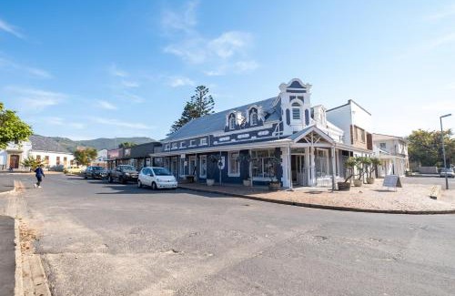 Paarl Apartment | Paarl 137 - Superior Studio Apartment with AC and Parking