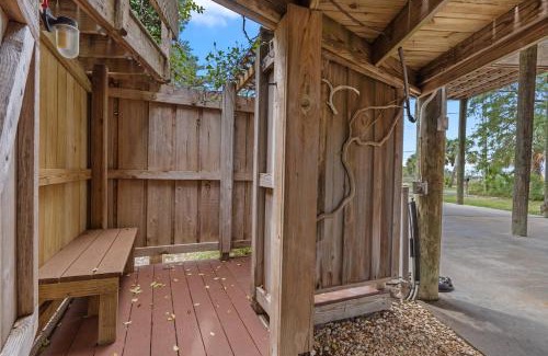 Panacea House | Pachs Crab Shack