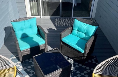 Regional District of Nanaimo Apartment | Pacific Shores - 2 Bdrm Oceanfront Unit with deck