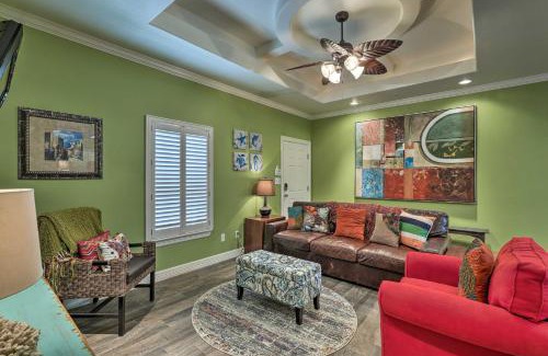 South Padre Island Apartment | Pacifica Condo with Balcony, Walk To Beach!