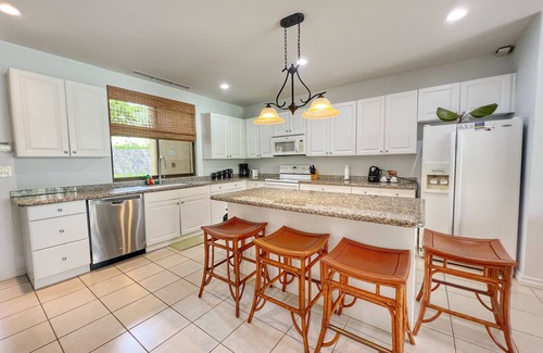 Coco Condo | Pacifico L1203 - Ground Floor 1 Bedroom Walk-out