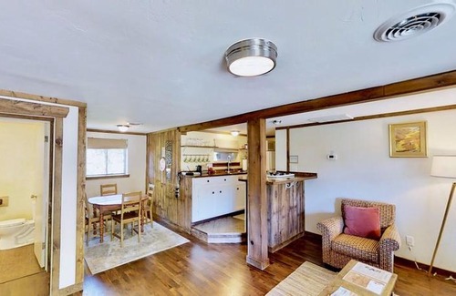 Spanish Valley Cabin | Pack Creek ~ Creekside East 1 Bedroom Cabin