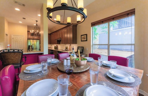 Apache Shores House | Paddle, Play & Unwind: Pool, Canoe, Kayak & Room for 12 – Ultimate Group Getaway