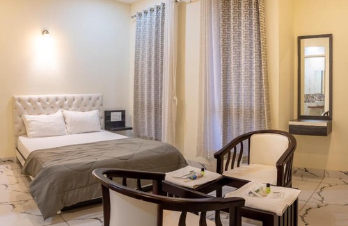 Puttur Hotel | Padival Grand - A Unit of Mahaveer Ventures