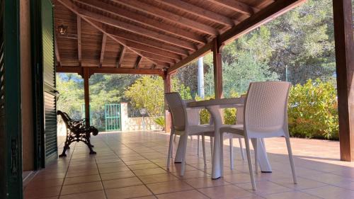 Padula Bianca Villa | Padula Bianca - villa con accesso privato per la spiaggia