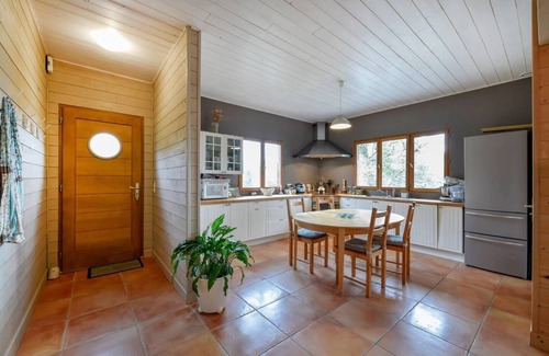 Bouliac Ski Chalet | Pagode Avec vue Imprenable aux Portes de Bordeaux