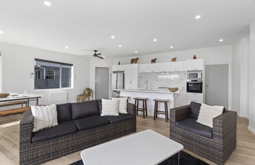 Paihia House | Paihia Paradise - Paihia Holiday Home