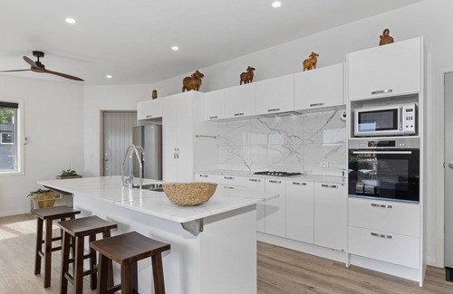 Paihia House | Paihia Paradise - Paihia Holiday Home