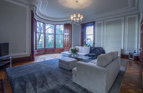 Paisley Apartment | PAISLEY APARTMENT NEAR GLASGOW AIRPORT