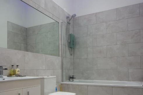 Paisley Apartment | PAISLEY APARTMENT NEAR GLASGOW AIRPORT