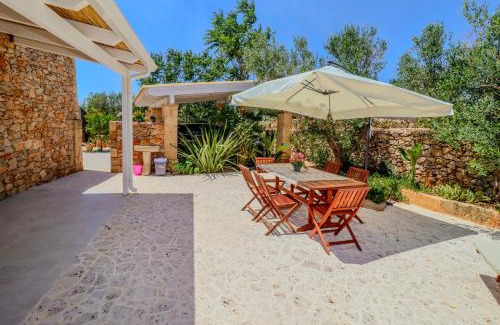 Posto Rosso Villa | Pajara La Fava