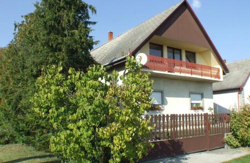 Balatonfenyves House | Pajtás Apartman