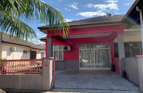 Guar Chempedak House | Pak Lang Homestay