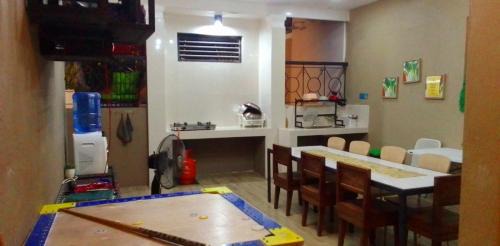Calamba Villa | Palazzo 1 HotSpring,3Bedrooms 35to40pax, Pansol Calamba