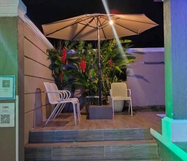 Calamba Villa | Palazzo 1 HotSpring,3Bedrooms 35to40pax, Pansol Calamba