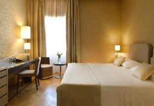 Fuorigrotta Hotel | Palazzo Esedra