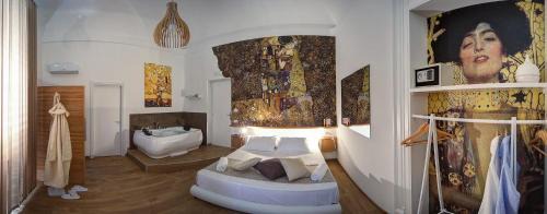 Ruggero Settimo House | Palermo Gallery