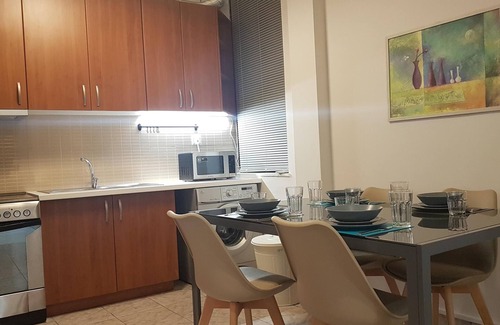 Mousio Apartment | Palette Apartment (Champagne) - Athens Center, 6 BD, 3 BATH