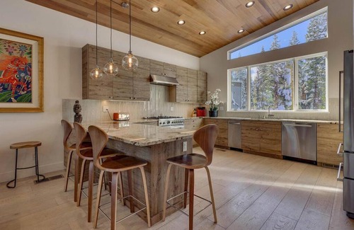 Olympic Valley House | Palisades Tahoe Mountain Oasis