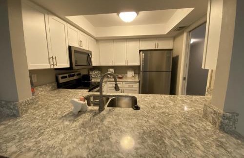 Siesta Key Apartment | Palm Bay Club By Beachside Management