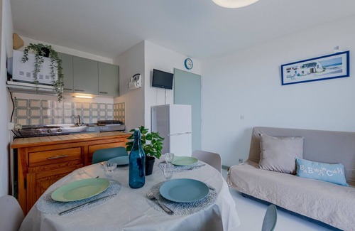 Le Barcares Apartment | Palm Beach by Interhome