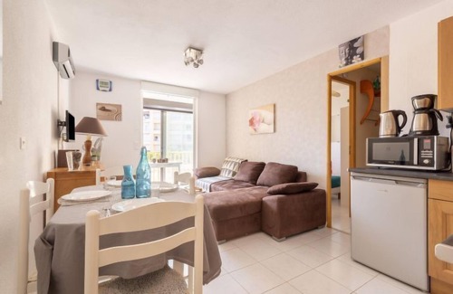 Le Barcares Apartment | Palm Beach by Interhome