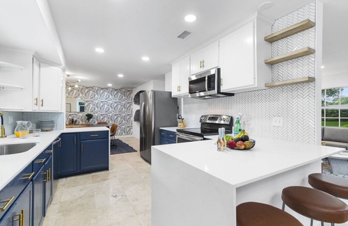 Hunt Club House | Palm Beach Luxury/5BR, Pool, Hot Tub, Fire Pit, Billiards, Arcade/Sleep 18