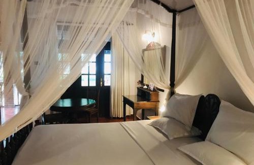 Nuwaragam Palatha Central Hotel | Palm Garden Village Hotel