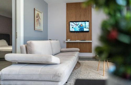 Vlore Apartment | Palm Suites Apartment-Suite