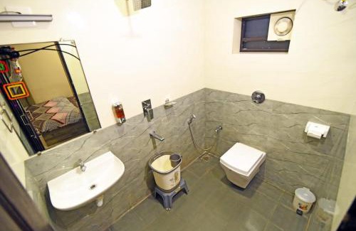 Kanthalloor Villa | Palm view 2
