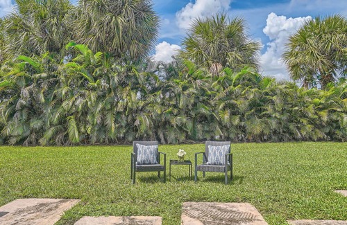 Land of the Presidents Apartment | Palm View Terrace - Unwind on a Private Terrace in a Gated Community