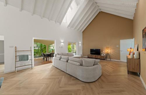 Willemstad Villa | Palm villa Curaçao - Luxe, kindvriendelijk & zwembad