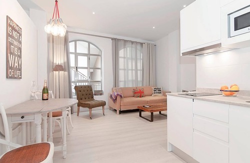 Sindicat Apartment | Palma Old Town Modern Apartment Can Blau-4