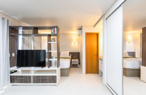 Plano Diretor Sul Apartment | PALMAS EXPERIENCE - FLAT NASCER DO SOL, no centro, vista serra!