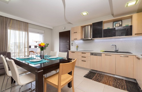 Stalida Apartment | Palmasea Cozy 1stfloor 2br family ap in Stalis, 6min walk to famous Stalis beach