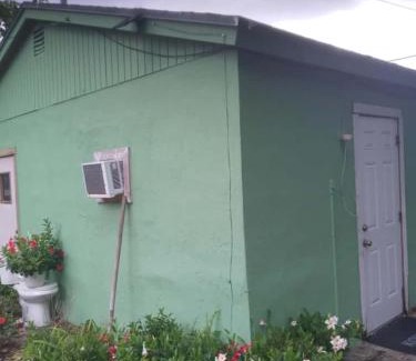 Lake Worth House | PalmBeachLake&PoolFrom69dollarsForPersonDayly